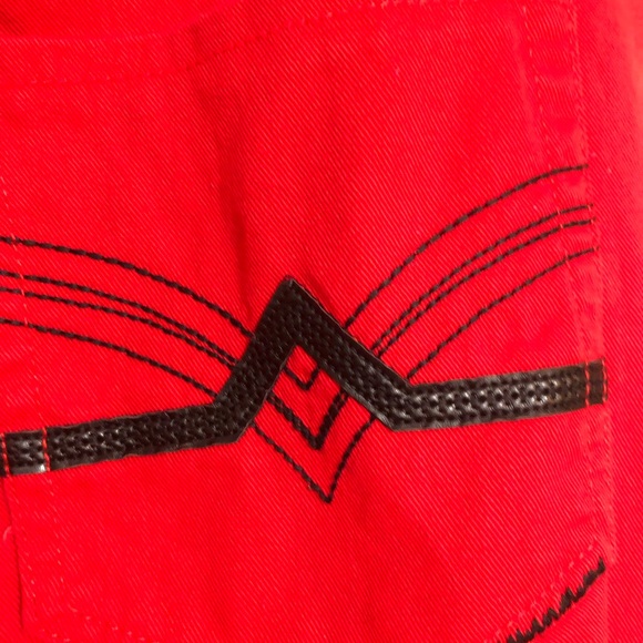 Red Jeans - Picture 5 of 5